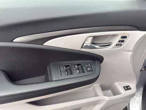 Used 2022 Honda Pilot Special Edition image 13