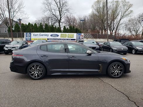 Used 2023 Kia Stinger GT-Line w/ Sun & Sound Package image 4