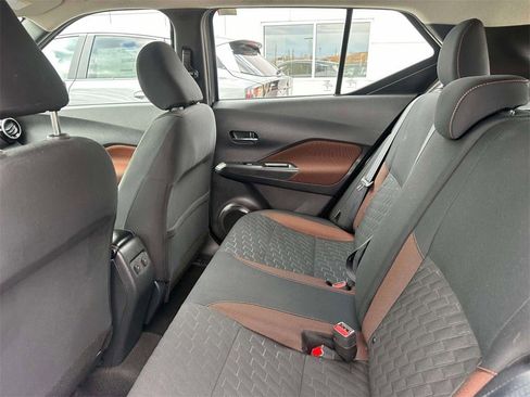 Certified 2023 Nissan Kicks SR image 10