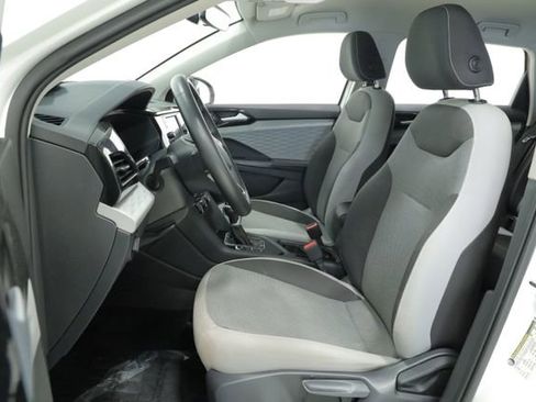 Used 2024 Volkswagen Taos S image 28