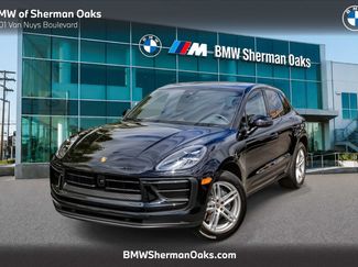 Used 2023 Porsche Macan AWD/4WD video 1