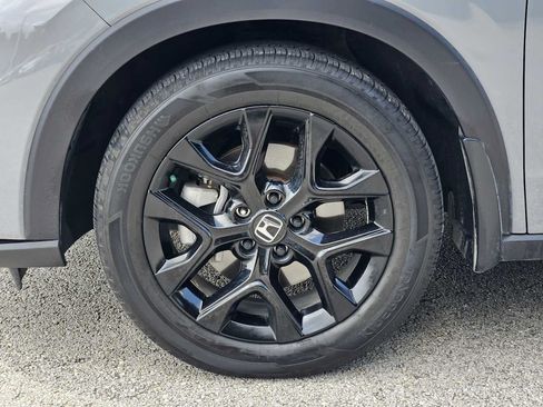 Used 2024 Honda HR-V Sport image 9