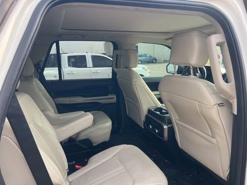 Used 2020 Ford Expedition Platinum RWD image 9