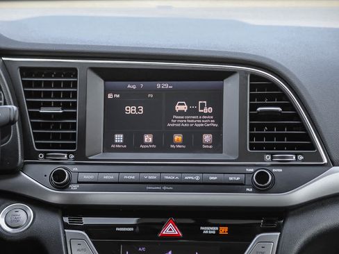 Used 2018 Hyundai Elantra Value Edition FWD image 14