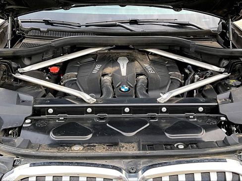 Used 2019 BMW X7 xDrive50i w/ M Sport Package AWD/4WD image 31