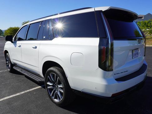 Used 2021 Cadillac Escalade ESV Sport w/ Driver Assist Tech Package image 10