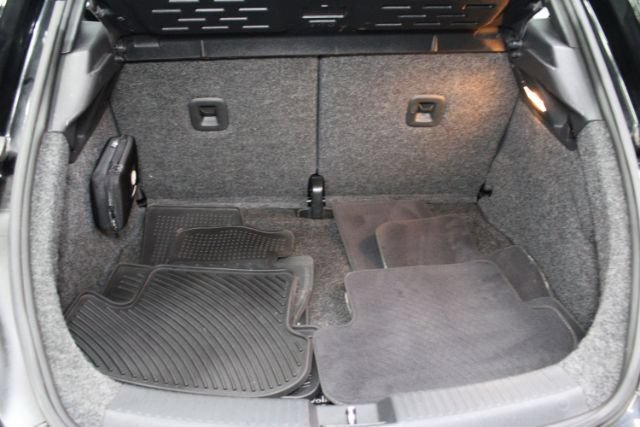 Used 2012 Volkswagen Beetle 2.5 FWD image 19