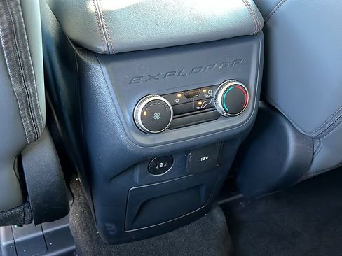 New 2026 Ford Explorer Active w/ Active Comfort Package RWD image 10