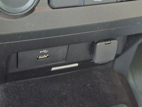 Used 2018 Ford F150 XLT image 33