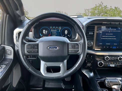 Certified 2022 Ford F150 Lariat image 5