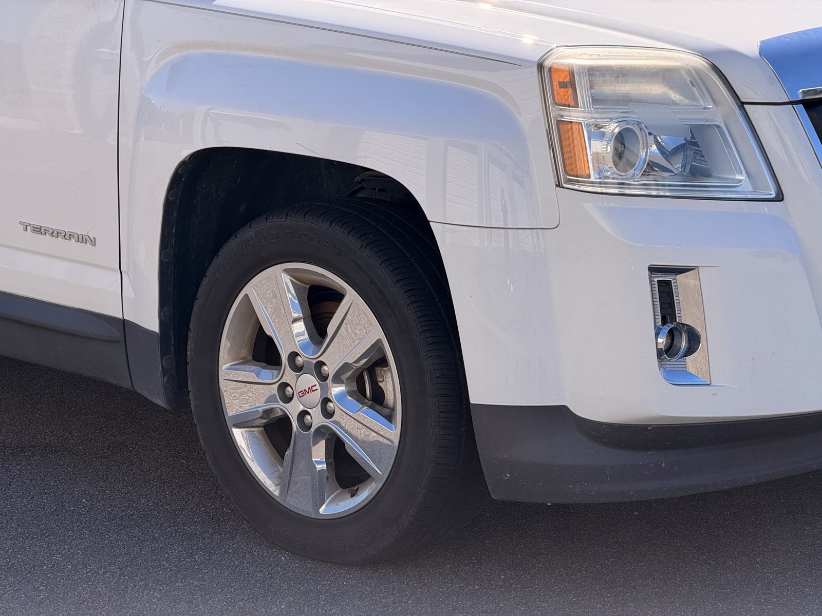 Used 2014 GMC Terrain SLT FWD image 3