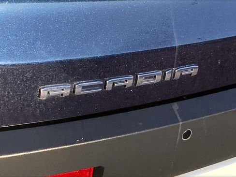 Certified 2021 GMC Acadia SLT image 9