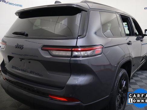 Used 2024 Jeep Grand Cherokee L Laredo image 5