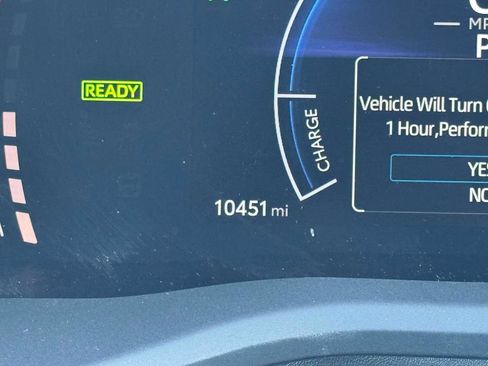 Used 2025 Toyota Camry SE AWD/4WD image 28