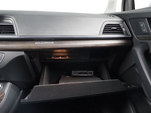 Used 2019 Audi Q5 Premium Plus w/ Premium Plus Package image 33