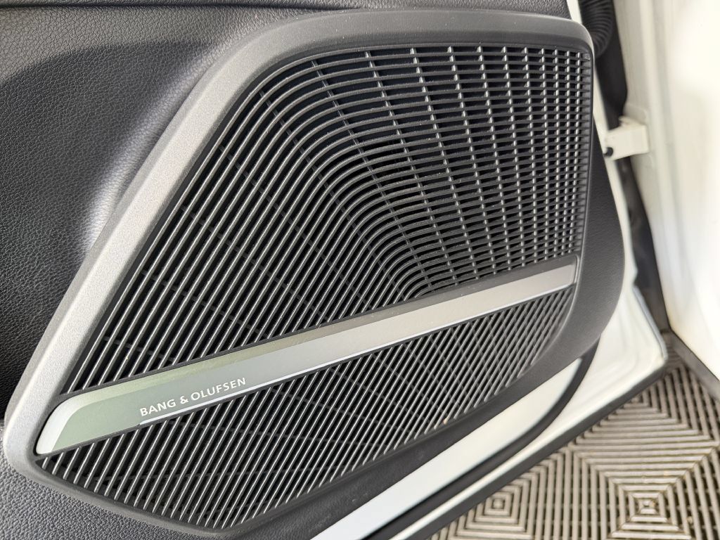 Used 2019 Audi SQ5 Premium Plus AWD/4WD image 18