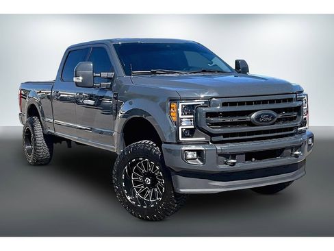 Used 2021 Ford F250 Lariat w/ Chrome Package AWD/4WD image 3