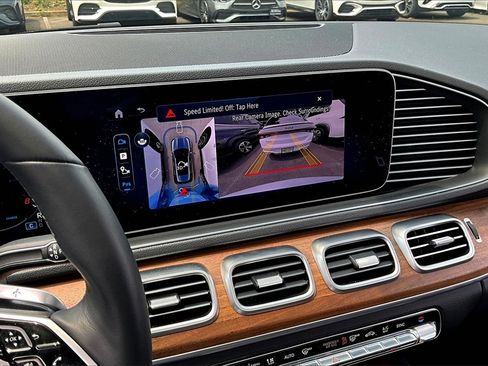 Certified 2025 Mercedes-Benz GLE 450 4MATIC image 23