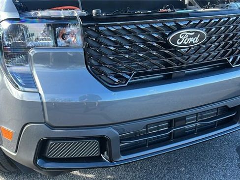 Certified 2025 Ford Maverick XLT w/ Equipment Group 301A image 12