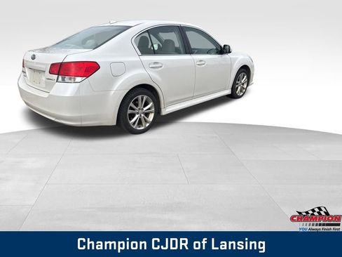 Used 2014 Subaru Legacy 2.5i Premium w/ Moonroof Package image 4