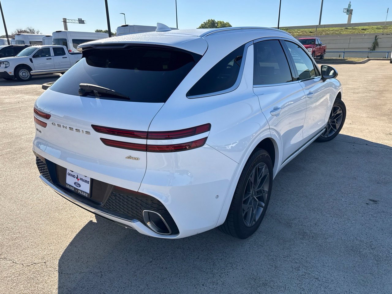 Used 2022 Genesis GV70 2.5T w/ Advanced Package AWD/4WD image 11
