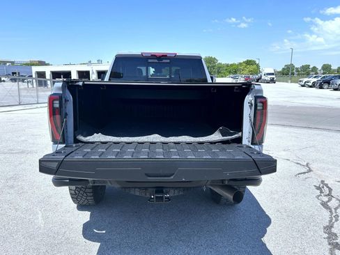Used 2025 GMC Sierra 2500 AT4X w/ AT4X AEV Edition AWD/4WD image 21