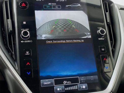 Used 2024 Subaru Crosstrek 2.0i Premium image 17