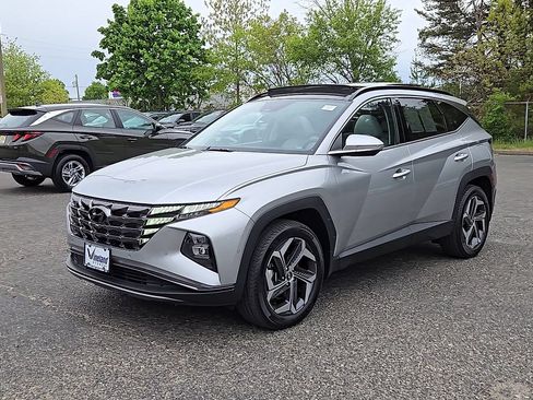 Certified 2023 Hyundai Tucson Limited AWD/4WD image 4