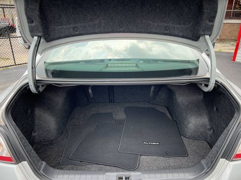 Used 2015 Nissan Altima 2.5 S w/ Power Driver Seat Package FWD image 8