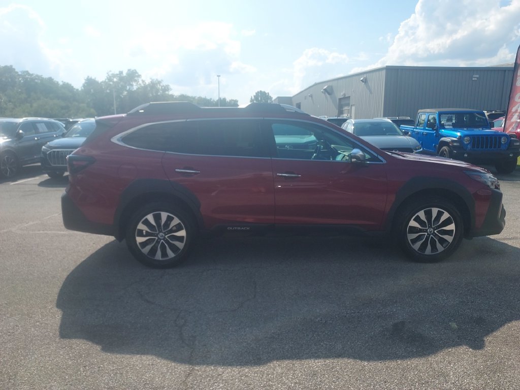Used 2024 Subaru Outback Touring XT AWD/4WD image 8