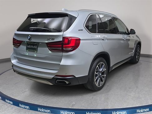 Used 2017 BMW X5 xDrive40e image 6
