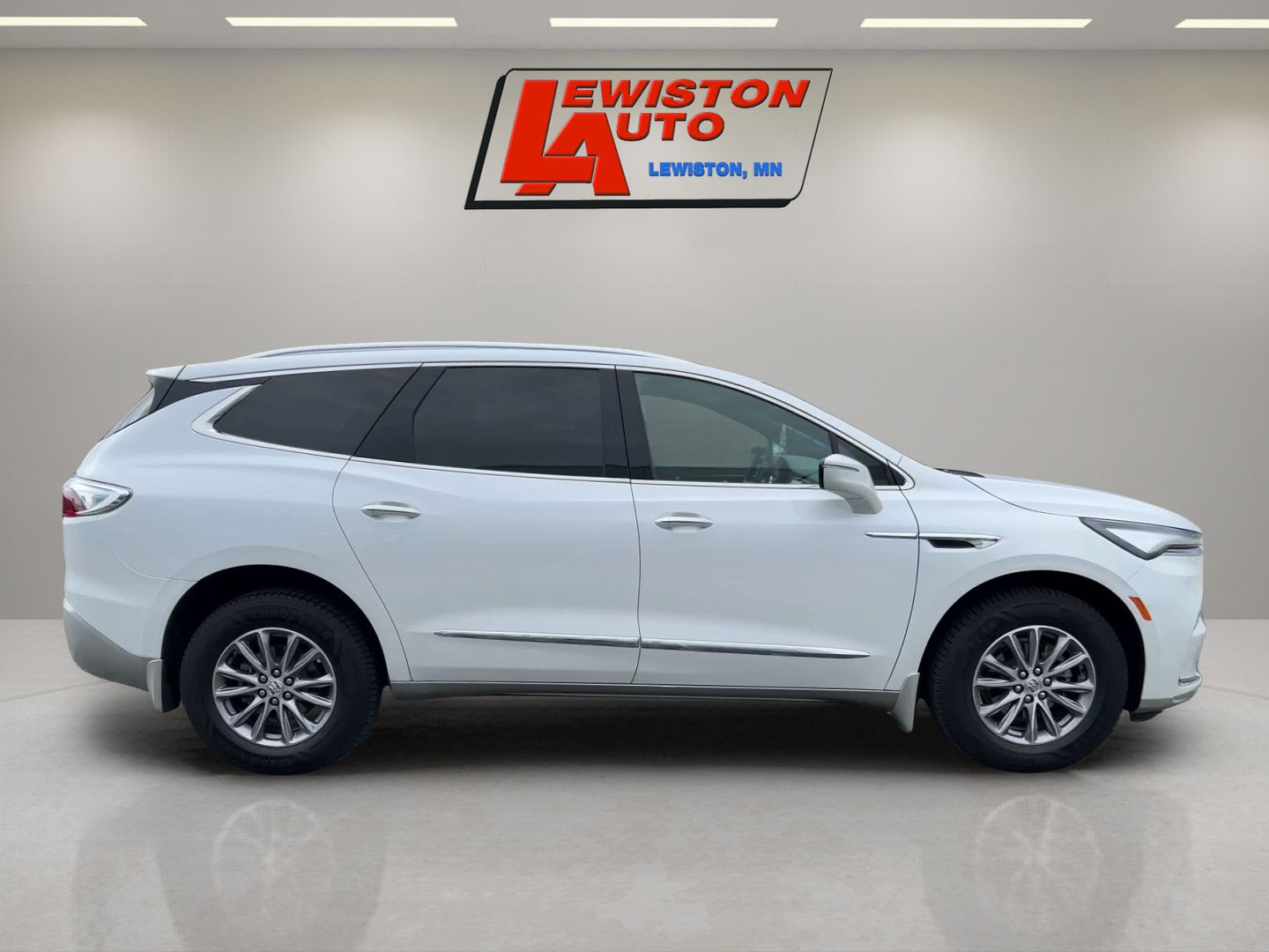 Certified 2023 Buick Enclave Essence w/ Trailering Package, 5000 lbs. AWD/4WD image 6