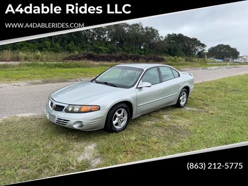 Used 2001 Pontiac Bonneville SE w/ 1SC Opt Pkg image 1