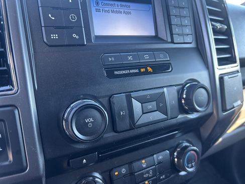 Used 2018 Ford F150 XLT w/ XTR Package image 20