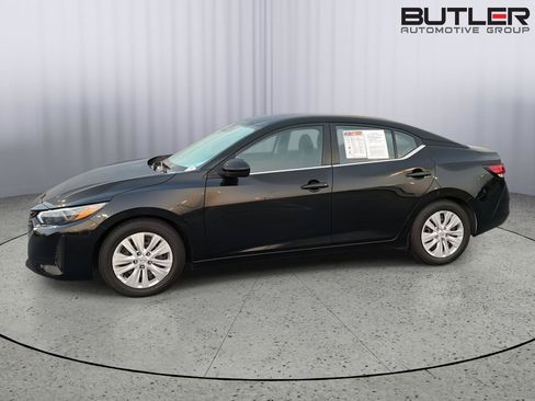 Used 2024 Nissan Sentra S FWD image 3