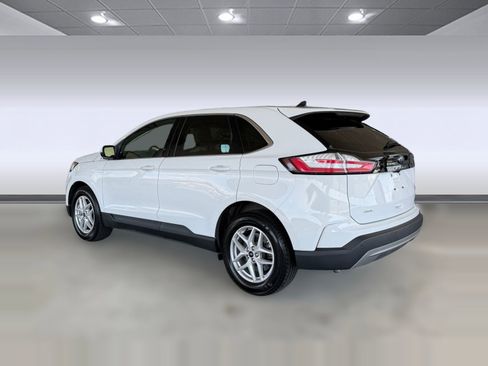 Used 2024 Ford Edge SEL AWD/4WD image 3