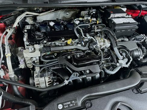 Used 2024 Toyota Corolla LE image 31