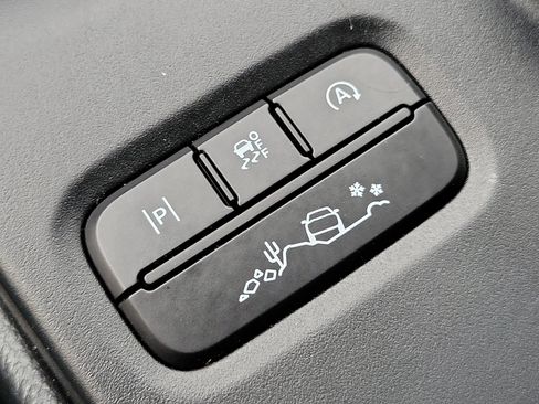 Used 2025 Ford Ranger Raptor AWD/4WD image 34