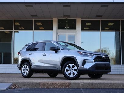 Used 2024 Toyota RAV4 LE