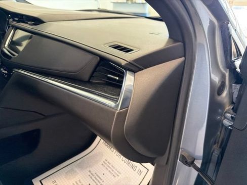 Used 2020 Cadillac XT5 Premium Luxury AWD/4WD image 40