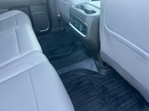 Used 2023 GMC Sierra 1500 SLT w/ SLT Premium Package image 10