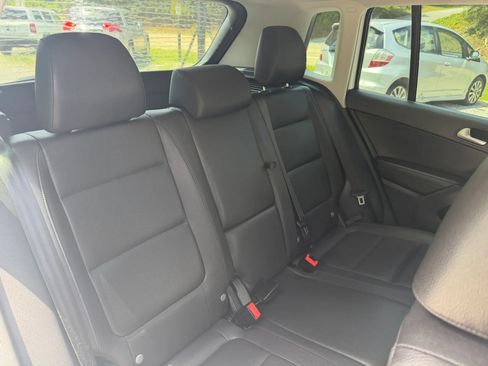 Used 2016 Volkswagen Tiguan S FWD image 23