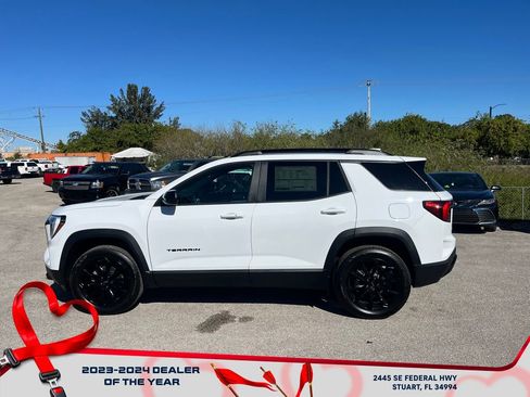 New 2026 GMC Terrain Elevation w/ Elevation Premium Package image 4