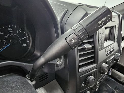 Used 2017 Ford F150 XL w/ Equipment Group 101A Mid AWD/4WD image 36