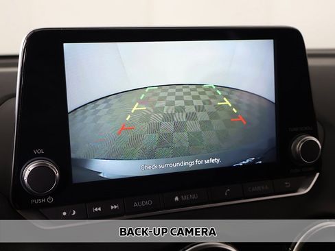 Used 2023 Nissan Sentra SV w/ All-Weather Package image 5