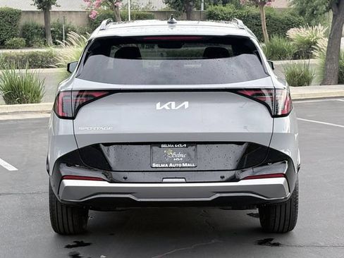 New 2026 Kia Sportage SX FWD image 5
