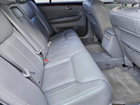 Used 2007 Cadillac DTS FWD image 16