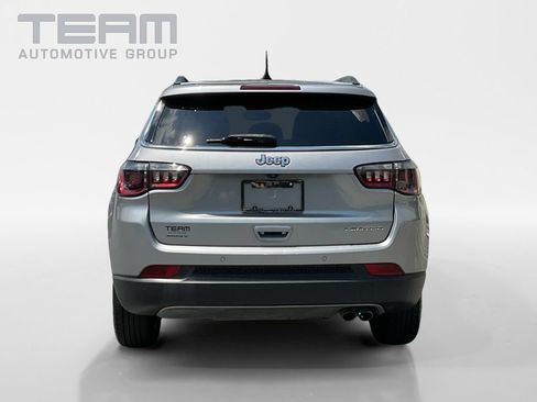 Used 2021 Jeep Compass Limited FWD image 6