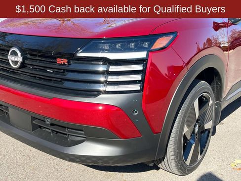 New 2026 Nissan Kicks SR w/ Cold Weather Package image 12