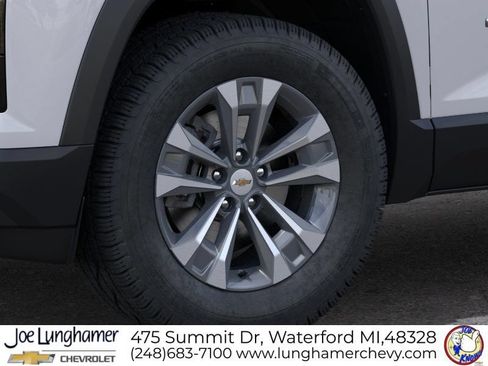 New 2026 Chevrolet Equinox LT w/ LPO, Floor Liner Package FWD image 9